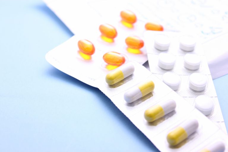 新宿の都市生活を支える多様で進化する内科医療と健康サポートの現場